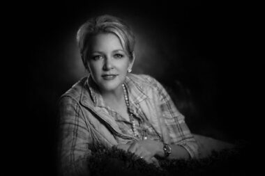 woman-portrait-black-and-white-san-antonio-tx
