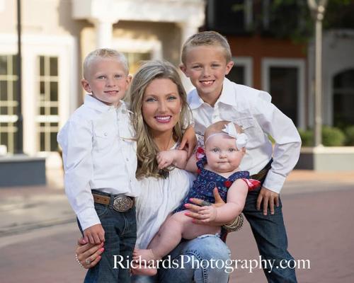 Family Portrait Mom With 3 Children San Antonio TX Location